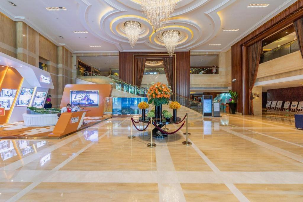 Wyndham Grand Plaza Royale Furongguo Čchang-ša Exteriér fotografie